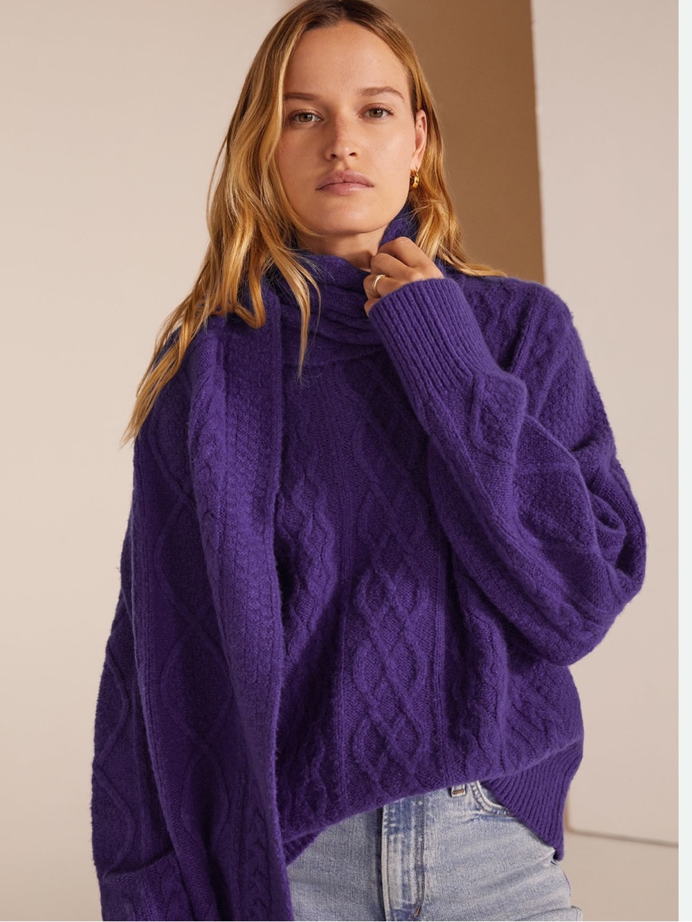 NWT Favorite Daughter Cable Knit Scarf